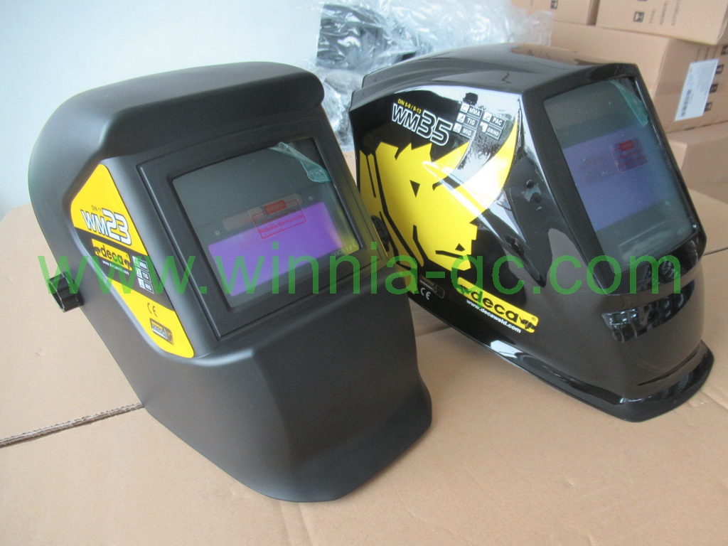 Auto-darkening Welding Helmet